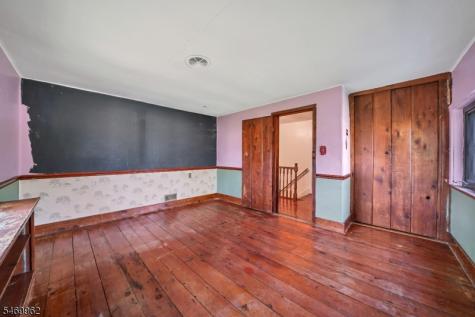 4 Boss Road East Amwell NJ 08551