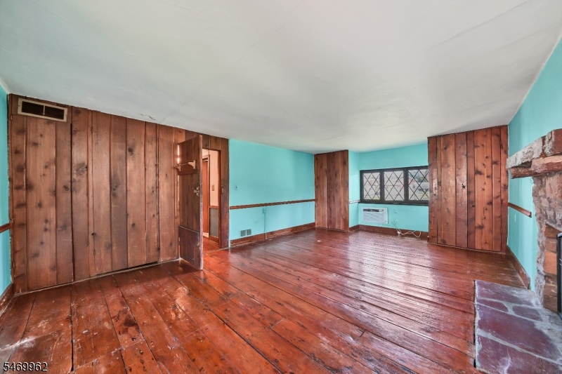 4 Boss Road East Amwell NJ 08551