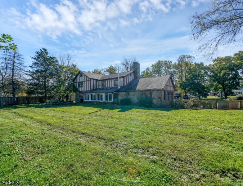 4 Boss Road East Amwell NJ 08551