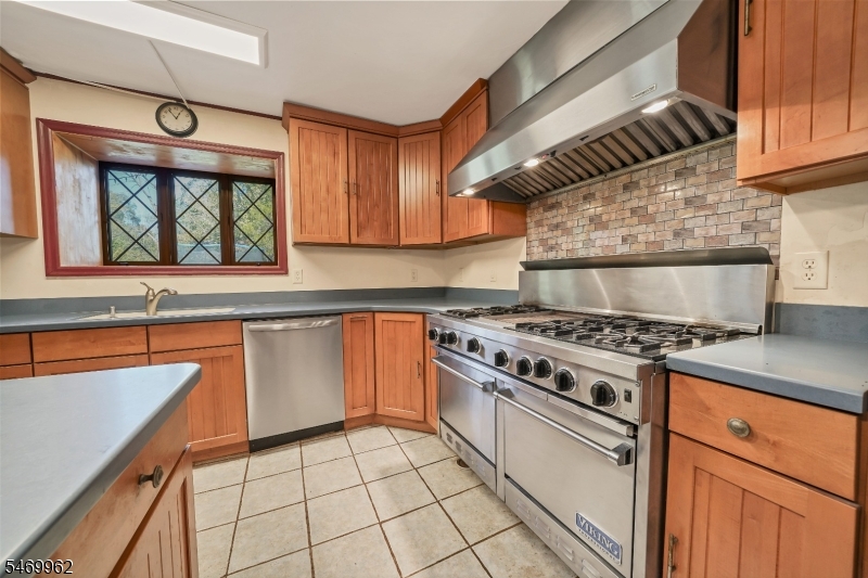 4 Boss Road East Amwell NJ 08551
