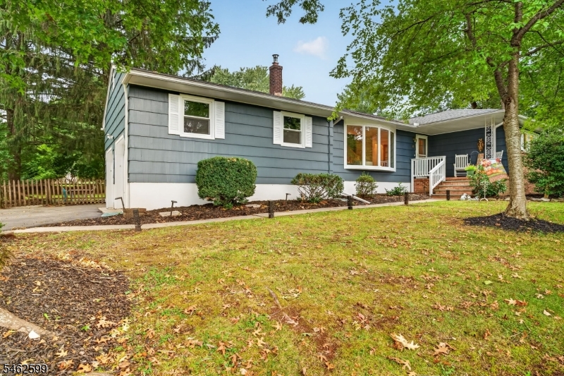 8 Molly Bee Road Raritan NJ 08822