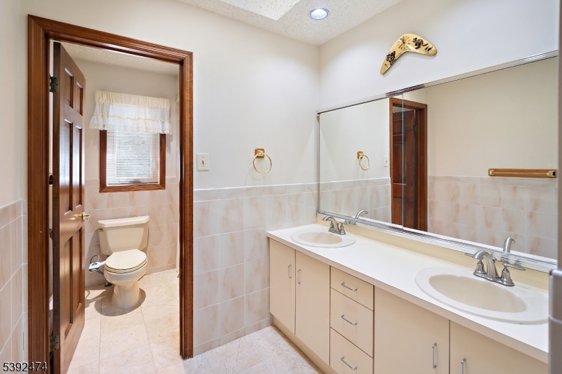 3 Anthony Avenue Edison NJ 08820