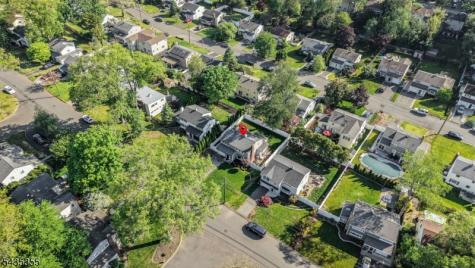 35 Stuart Street Waldwick NJ 07463