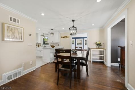 35 Stuart Street Waldwick NJ 07463