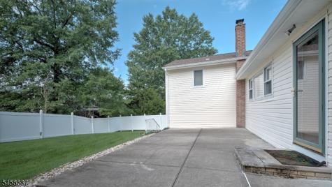 14 Holmes Street West Orange NJ 07052