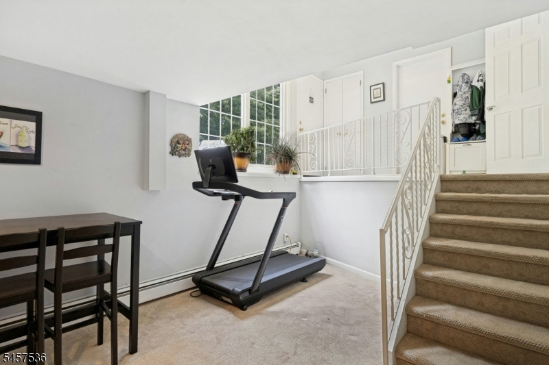 33 Douglas Drive Montville NJ 07082