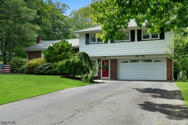 33 Douglas Drive Montville NJ 07082