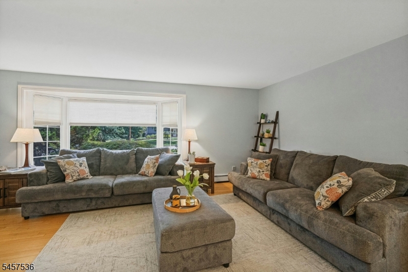 33 Douglas Drive Montville NJ 07082