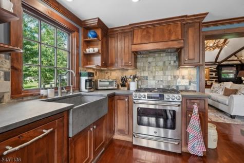 22 Lake Trail Harding NJ 07960