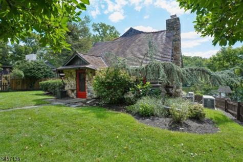 22 Lake Trail Harding NJ 07960