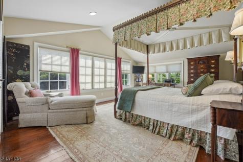 22 Lake Trail Harding NJ 07960