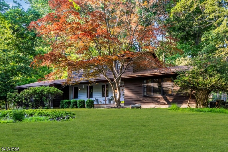 32 Cherryville Hollow Road Raritan NJ 08822