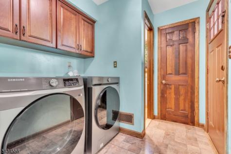 32 Cherryville Hollow Road Raritan NJ 08822