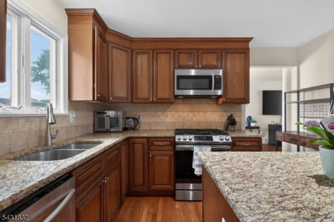 99 Clyde Avenue Woodbridge NJ 08861