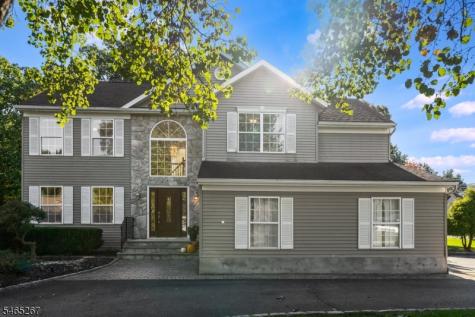 2 Quincy Drive Jefferson NJ 07438