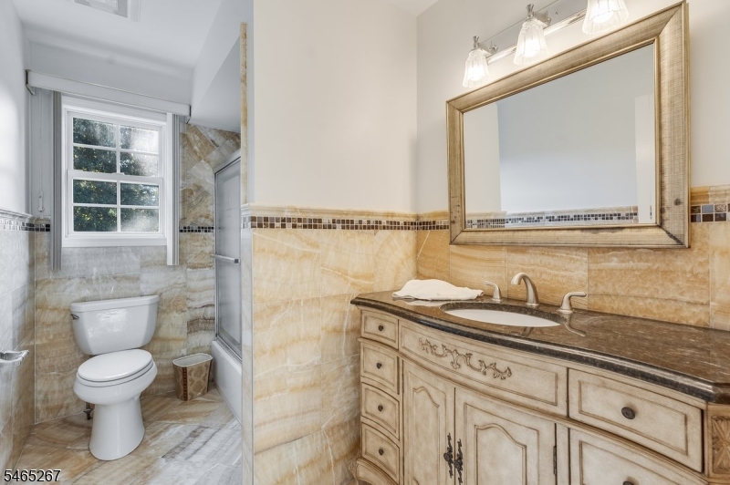 2 Quincy Drive Jefferson NJ 07438