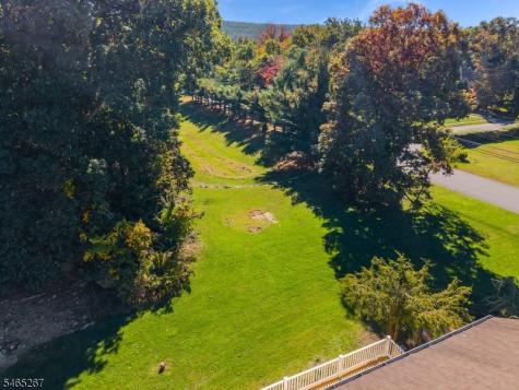 2 Quincy Drive Jefferson NJ 07438