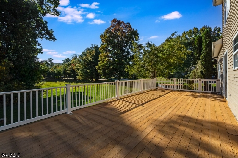 2 Quincy Drive Jefferson NJ 07438