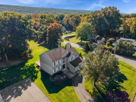 2 Quincy Drive Jefferson NJ 07438