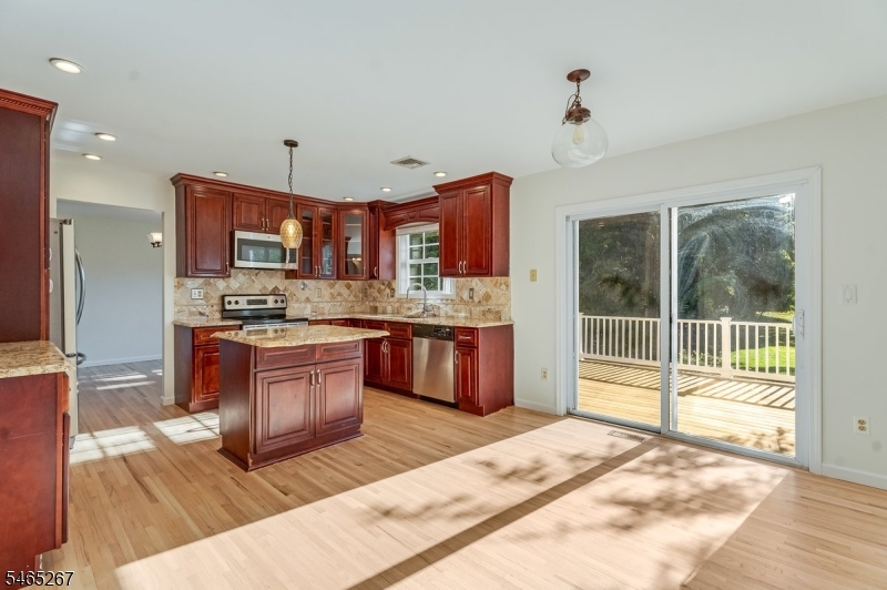 2 Quincy Drive Jefferson NJ 07438
