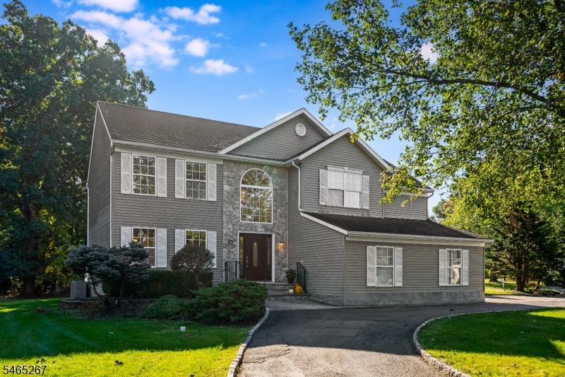 2 Quincy Drive Jefferson NJ 07438