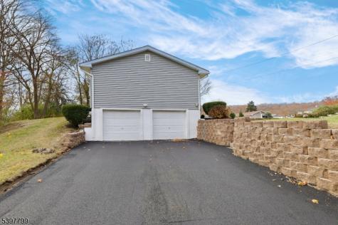6 Van Buren Avenue Vernon NJ 07462