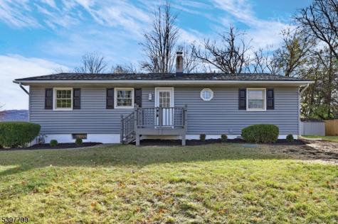 6 Van Buren Avenue Vernon NJ 07462