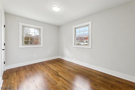 6 Van Buren Avenue Vernon NJ 07462