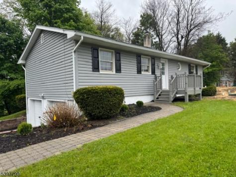 6 Van Buren Avenue Vernon NJ 07462