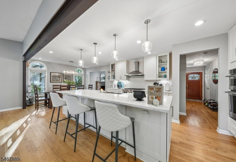 85 Ridge Drive Livingston NJ 07039