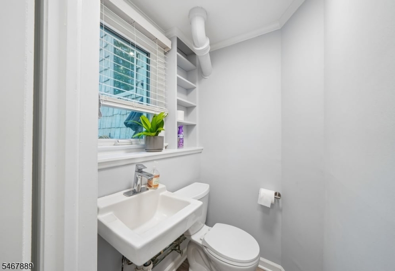 85 Ridge Drive Livingston NJ 07039