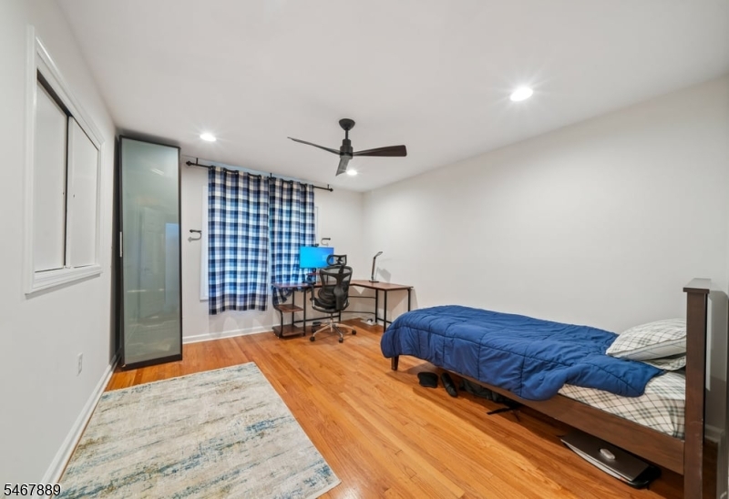 85 Ridge Drive Livingston NJ 07039