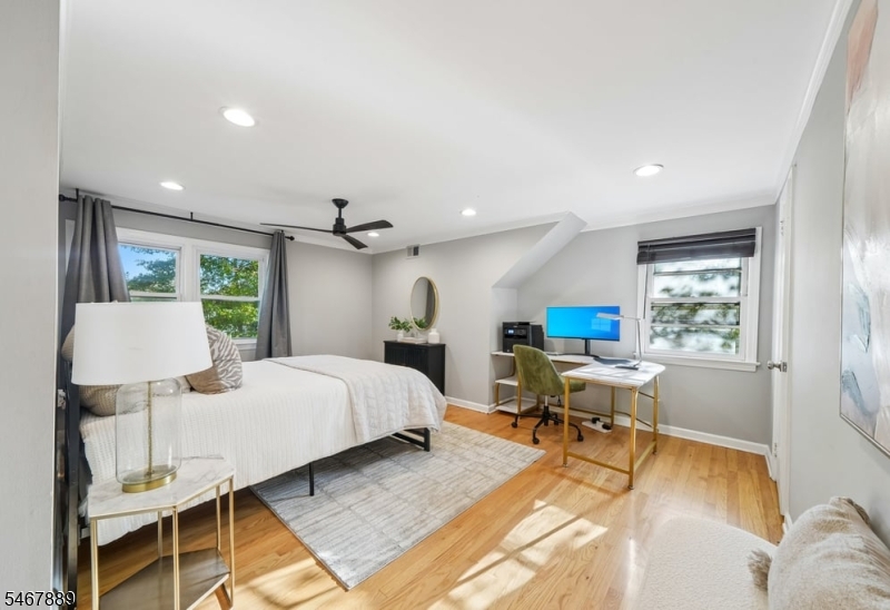 85 Ridge Drive Livingston NJ 07039