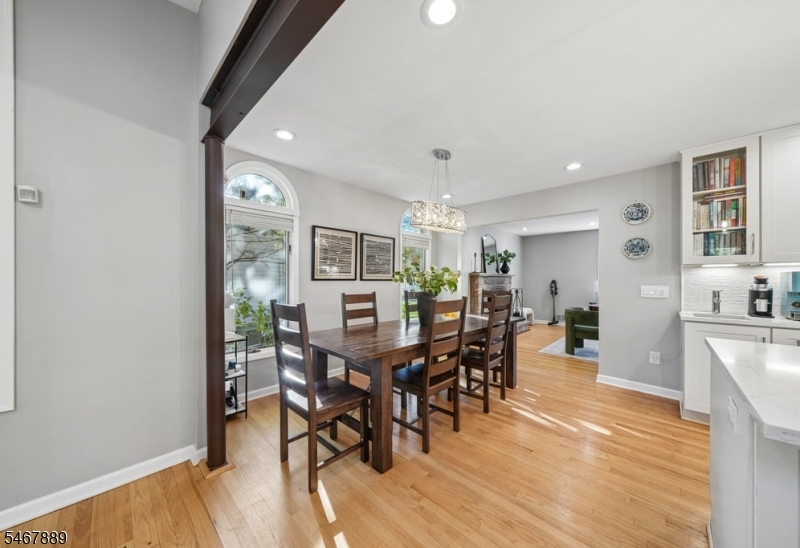 85 Ridge Drive Livingston NJ 07039