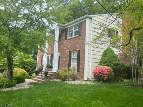 126 Wentworth Drive Berkeley Heights NJ 07922