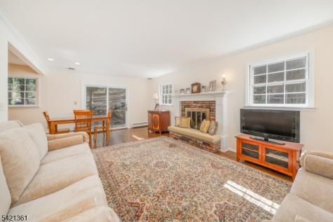 126 Wentworth Drive Berkeley Heights NJ 07922