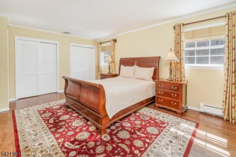 126 Wentworth Drive Berkeley Heights NJ 07922
