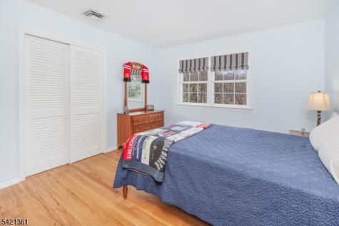 126 Wentworth Drive Berkeley Heights NJ 07922