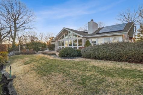 2641 Far View Drive Scotch Plains NJ 07076