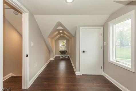 40 Bent Street Roxbury NJ 07847