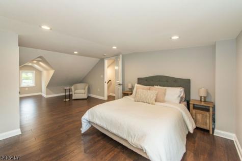 40 Bent Street Roxbury NJ 07847
