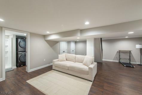 40 Bent Street Roxbury NJ 07847