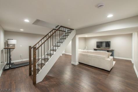 40 Bent Street Roxbury NJ 07847