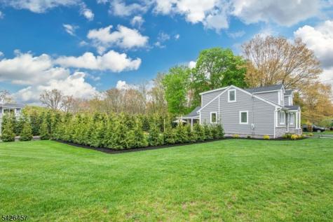 40 Bent Street Roxbury NJ 07847
