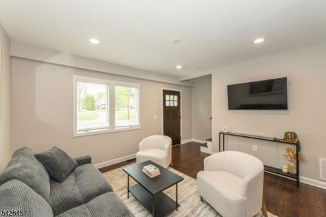 40 Bent Street Roxbury NJ 07847