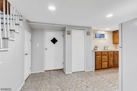 465 Ellen Street Union NJ 07083