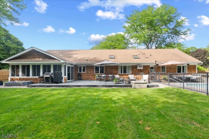 21 Carteret Street West Milford NJ 07480