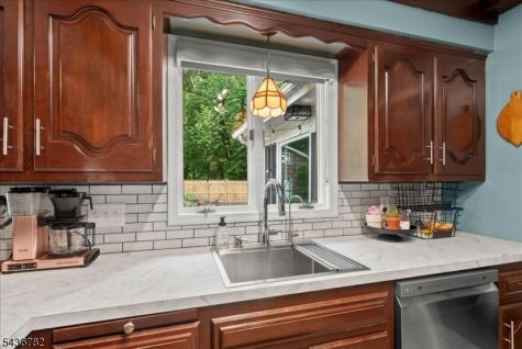 21 Carteret Street West Milford NJ 07480