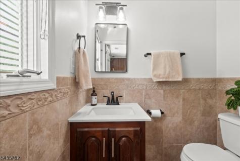 21 Carteret Street West Milford NJ 07480