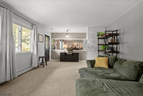 21 Carteret Street West Milford NJ 07480